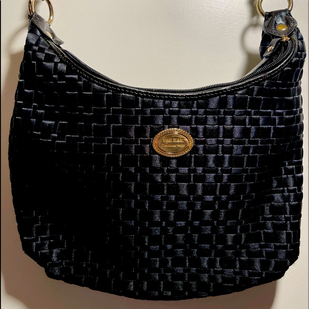 Sak Shoulder Bag